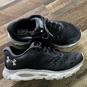 Women’s Under Amour Hovr 3 7.5